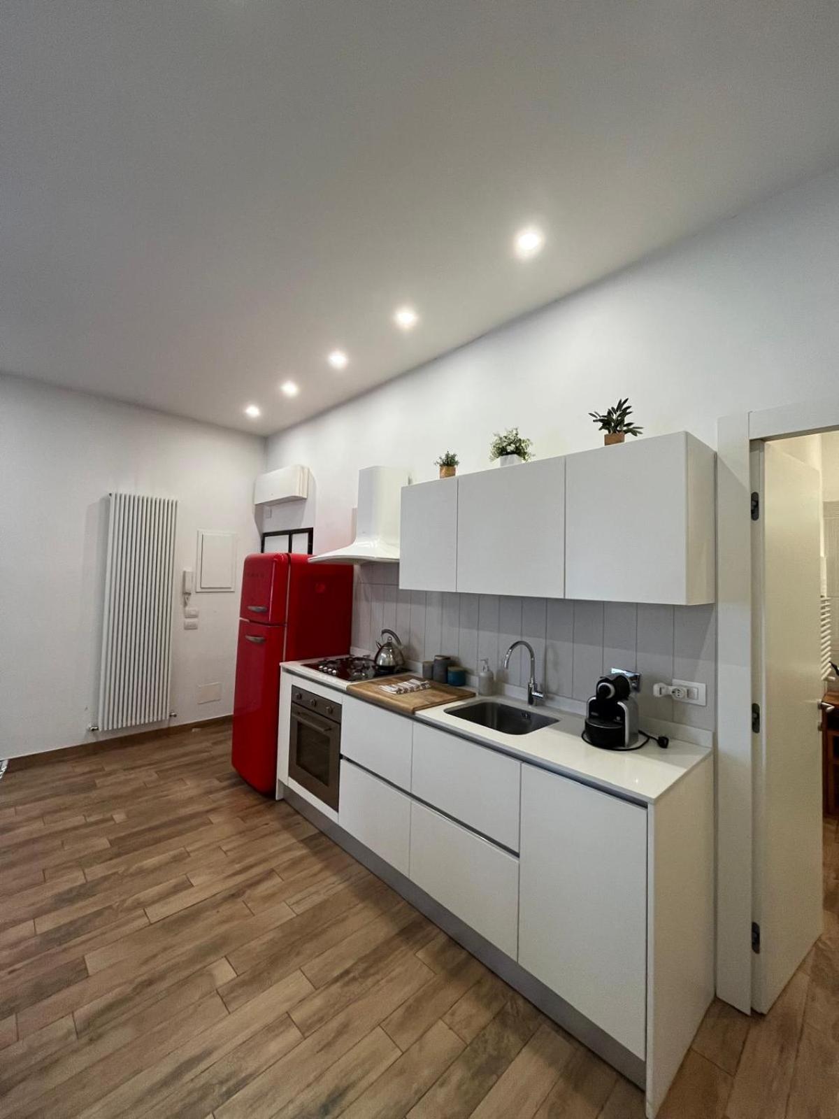 La Dolce Vita - Luxury Colosseum Boutique Apartment Róma Kültér fotó